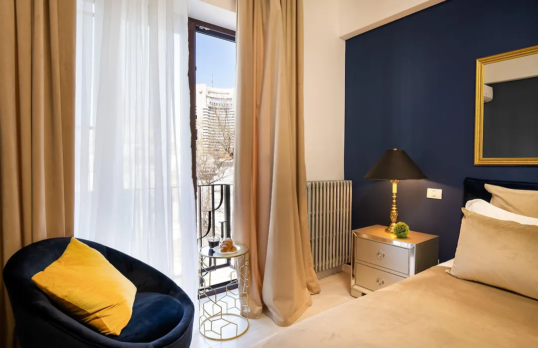 Metropole Apartments Studio City-1